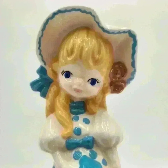 Sweet 10" Vintage Parasol Figurine For The Little Blonde‎ In Your Life! - Picture 12 of 12